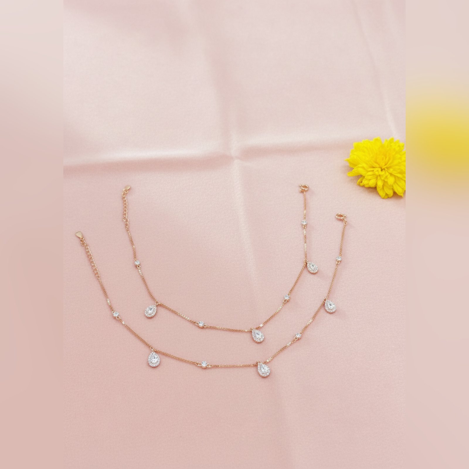 Rose Gold Motif Charms Anklet – Sparkle in Every Step